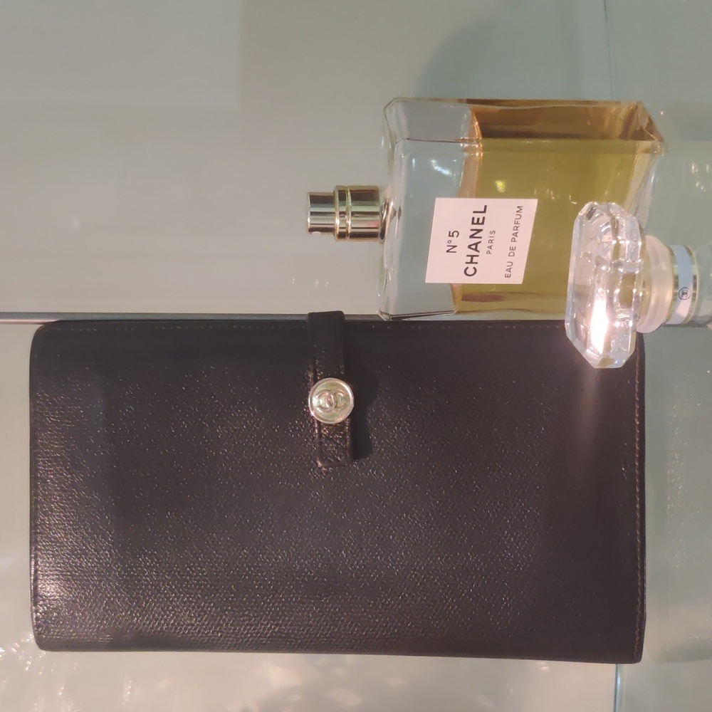 CHANEL Wallet, pre-loved